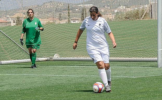 Imagen principal - Distintos instantes de la clausura de la competición. 