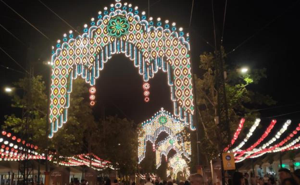 El Ferial de Granada de noche. 