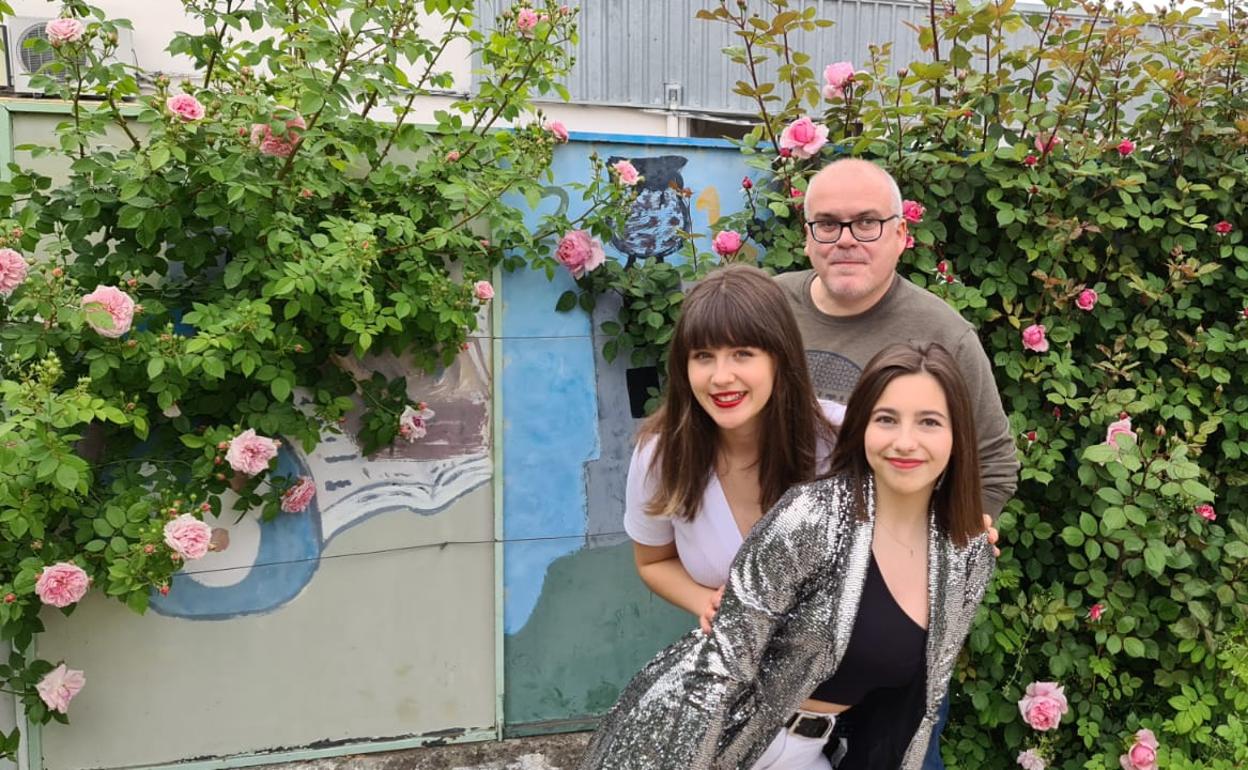 David Salmerón, María Cifuentes y Ana Jiménez. 