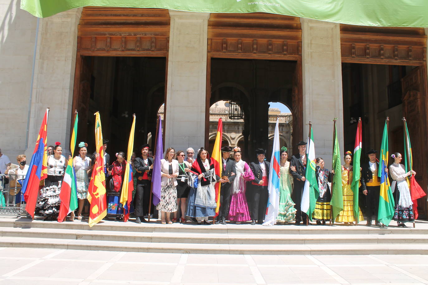 Grupos de Estados Unidos, México y Guinea Bissau actúan en la capital dentro de la 35 edición del Folk del Mundo