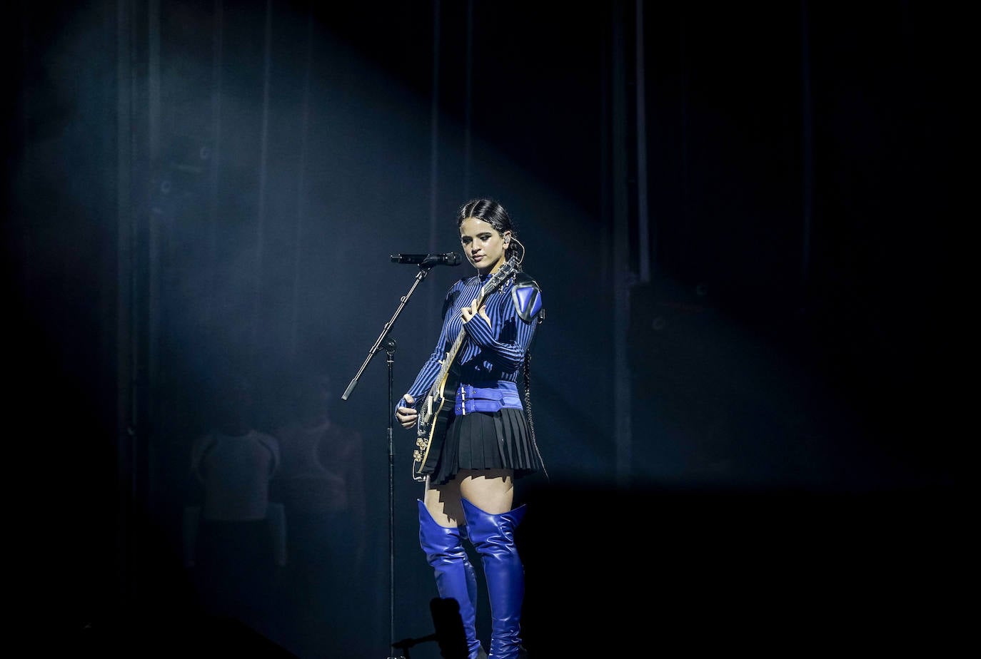 El espectáculo de 'Motomami' llega a Almería por todo lo alto