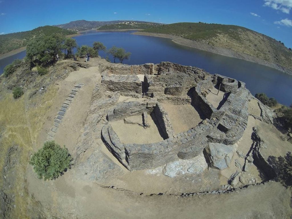 Zona arqueológica de Peñalosa. 