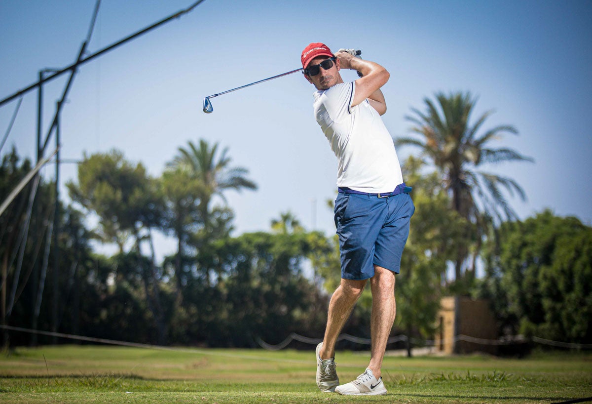 José Luis Martínez-Almeida, alcalde de Madrid, ganó la prueba combinada del Trofeo Ciudad de Madrid de golf que organiza el club Motril Playa Granada en agradecimiento a su socios madrileños en Los Moriscos