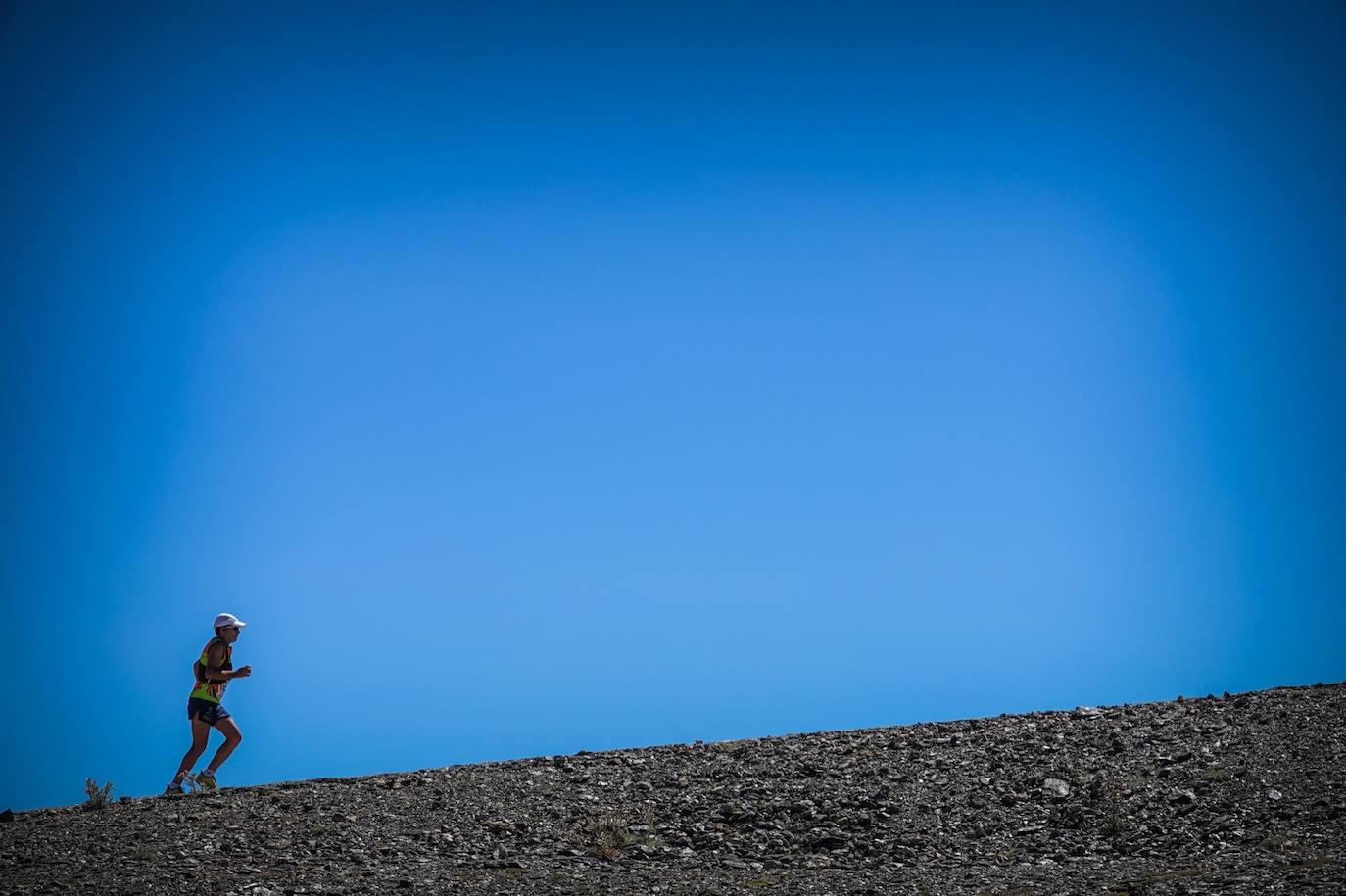 La 38 edición de la Subida Internacional Pico Veleta se ha celebrado este domingo.