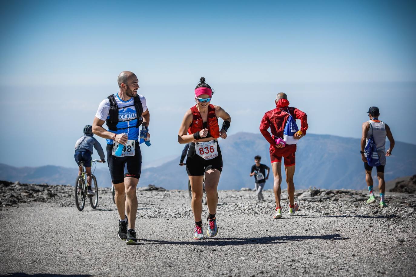 La 38 edición de la Subida Internacional Pico Veleta se ha celebrado este domingo.