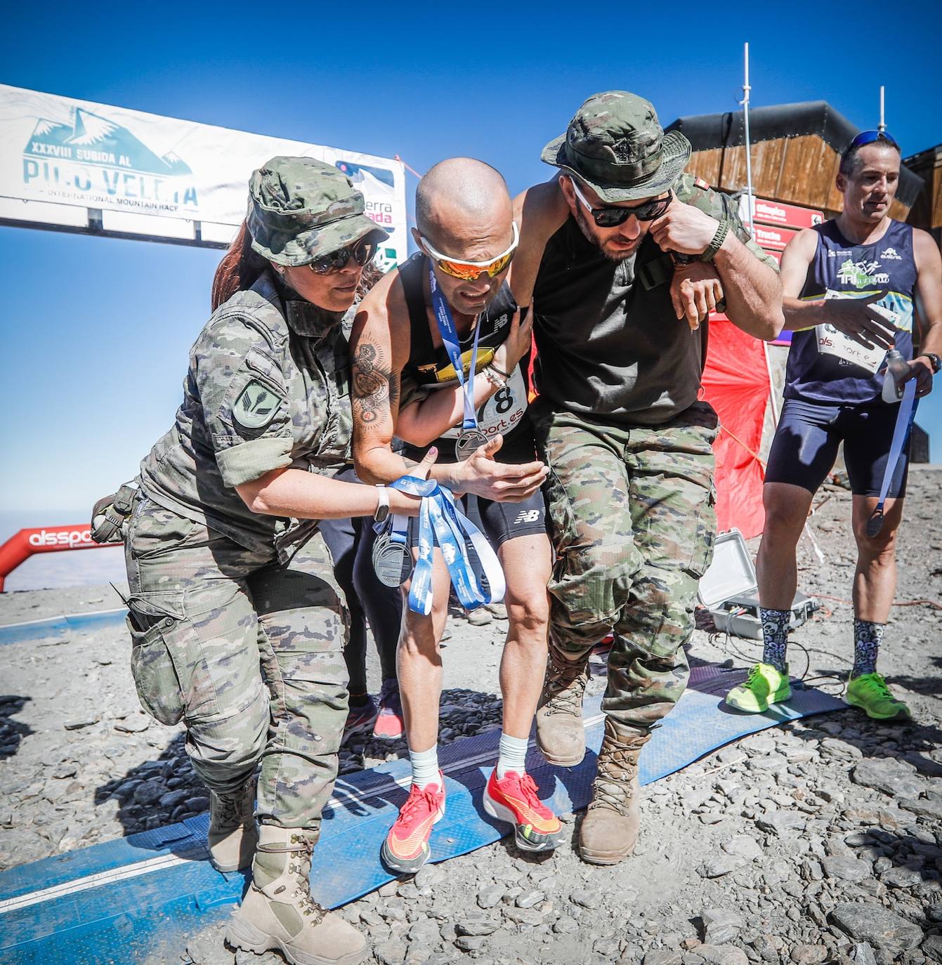 La 38 edición de la Subida Internacional Pico Veleta se ha celebrado este domingo.