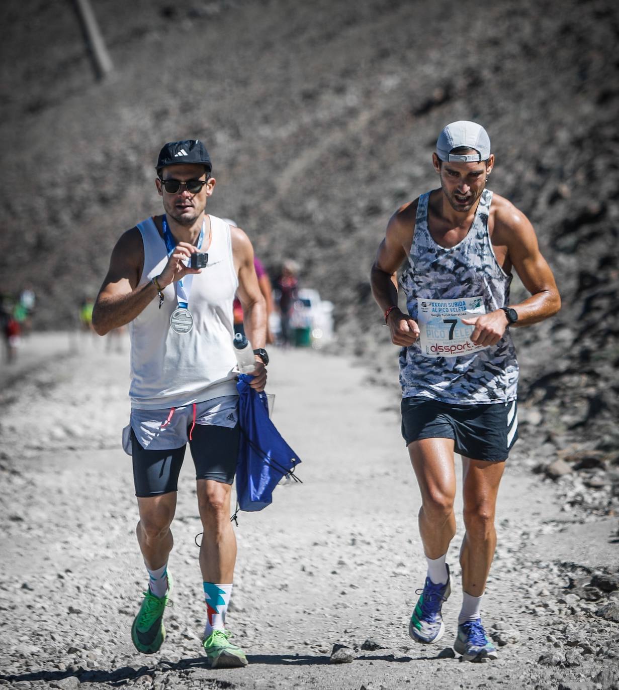 La 38 edición de la Subida Internacional Pico Veleta se ha celebrado este domingo.