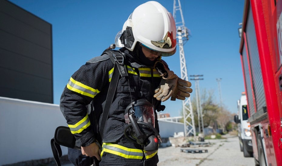 Un efectivo de Bomberos.