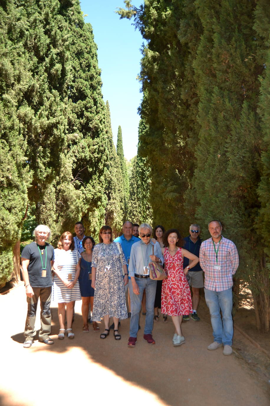 El actor junto a su esposa, Amparo Pascual,visitó la Alhamabra y por la noche recogió el Laurel de plata de Festival Internacional de Poesía de La Zubia