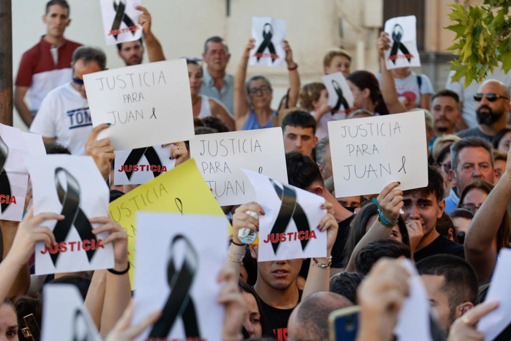 Concentración en nombre de Juan. 