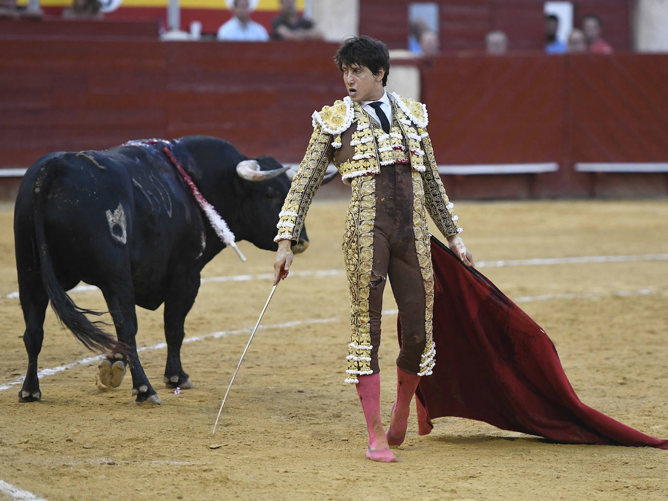 Emilio De Justo y Roca Rey brindaron una gran tarde de toros. 