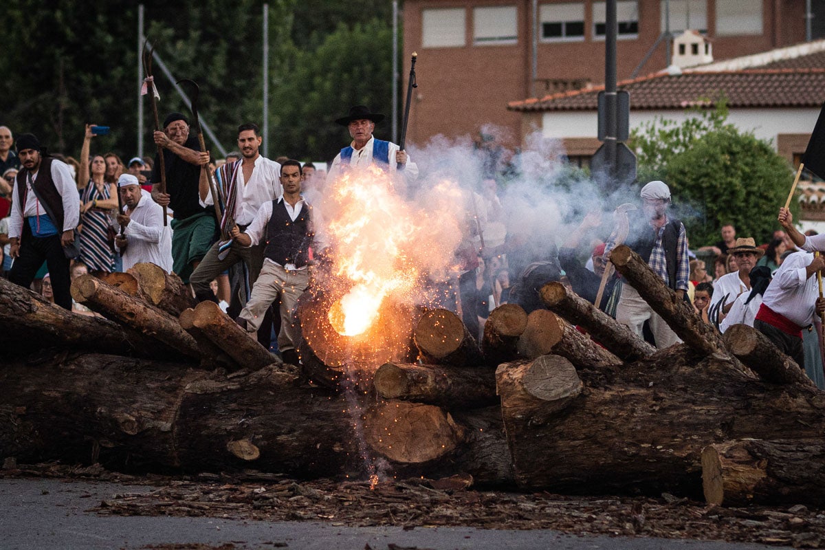 La Peza se vuelca en la recreación del 'alcalde carbonero' y la Guerra de la Independencia
