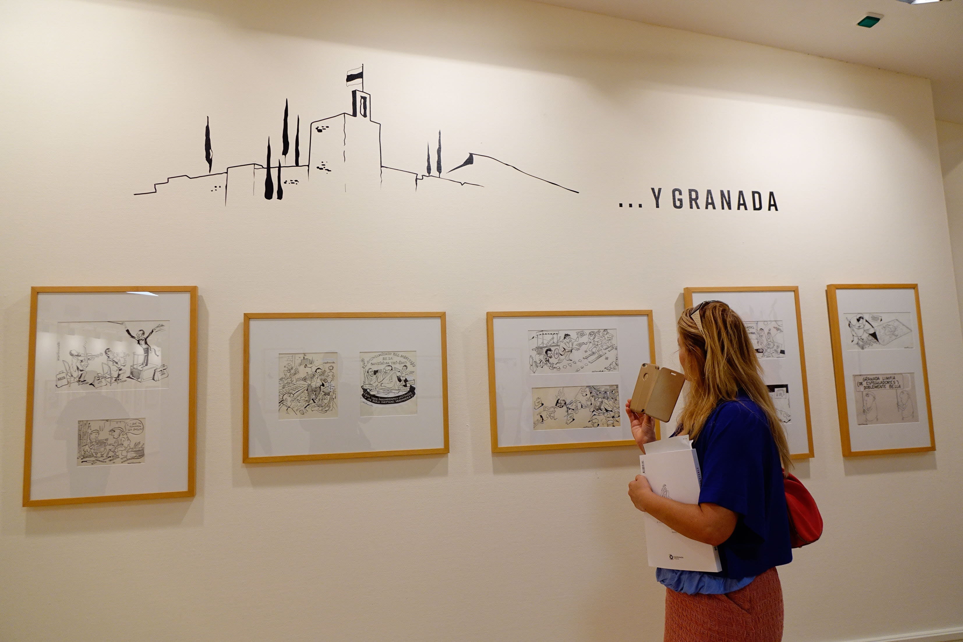 El Centro Cultural CajaGranada de Puerta Real acogió en 2016 una muestra retrospectiva del dibujante