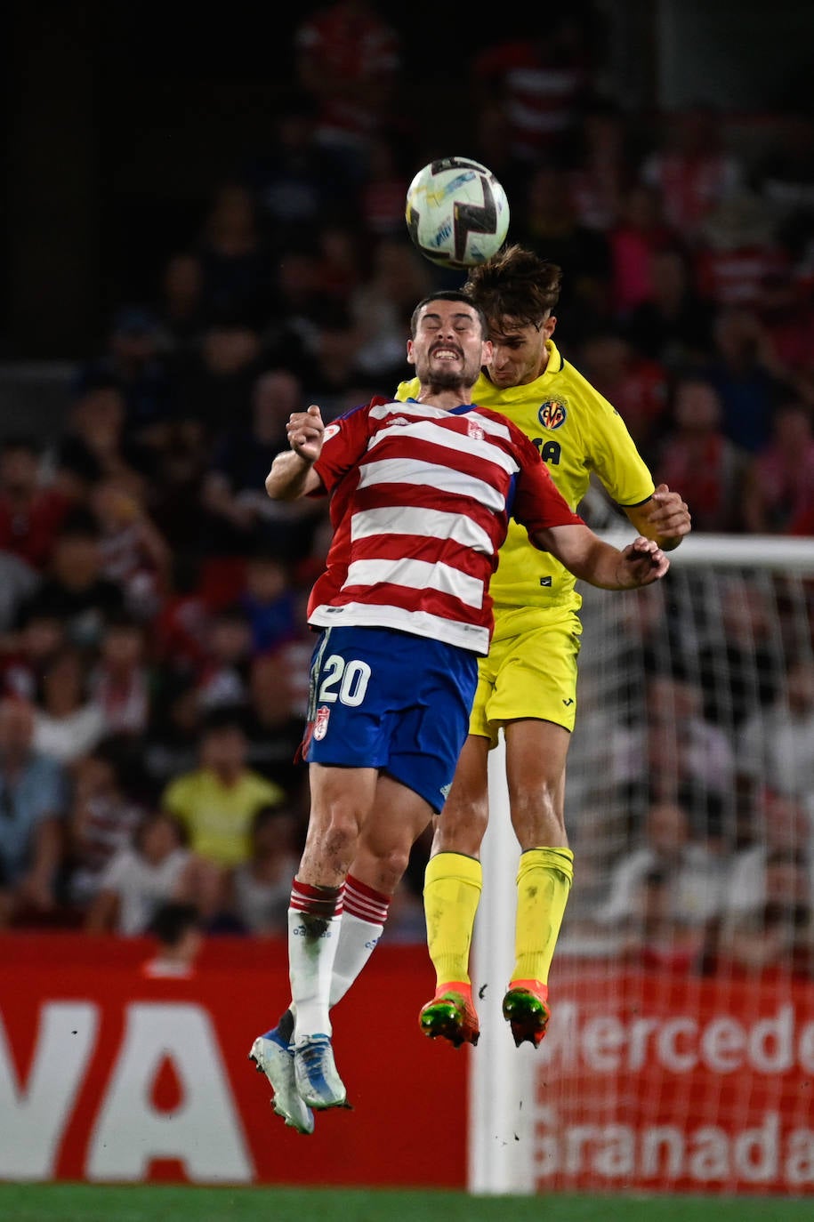 Repasa en fotos los mejores momentos del partido disputado este lunes en Los Cármenes