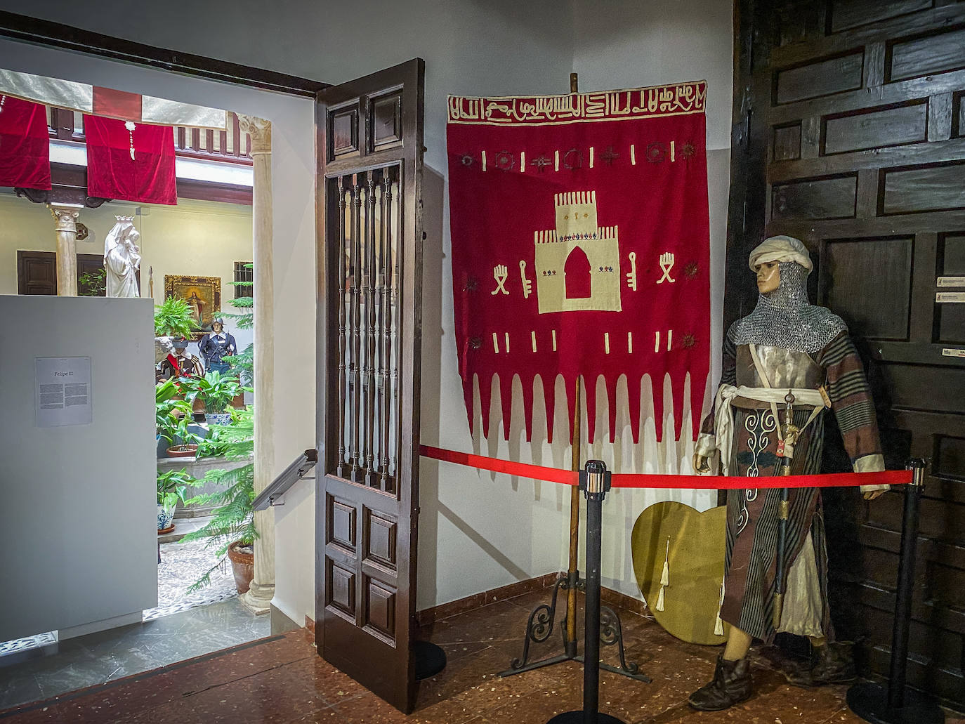 Una muestra en el Museo de las Carmelitas revela el papel clave que jugaron en la contienda personajes como Álvaro de Bazán, Lope de Figueroa o los soldados del Tercio de Granada