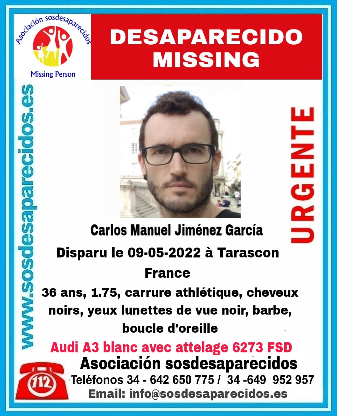 El cartel de la desaparición de Carlos Manuel.