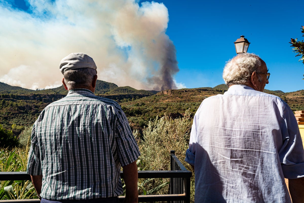 Las imágenes del mayor incendio de la provincia en lo que va de año