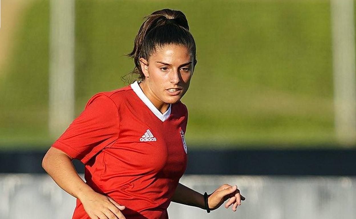 Lucía Ramos es una de las posibles novedades en el 'once' del Granada. 