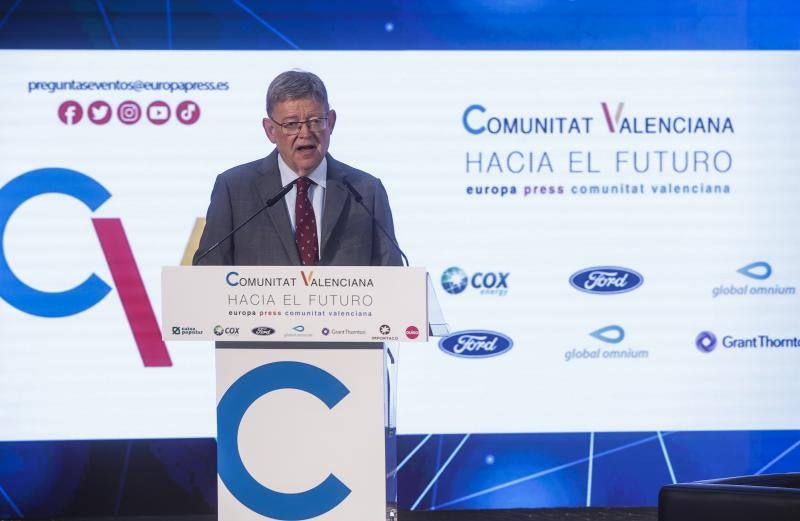 Ximo Puig, durante un foro organizado por Europa Press en Valencia., donde ha anunciado que trabajan en una candidatura para acoger la Agencia de Supervisión de IA.