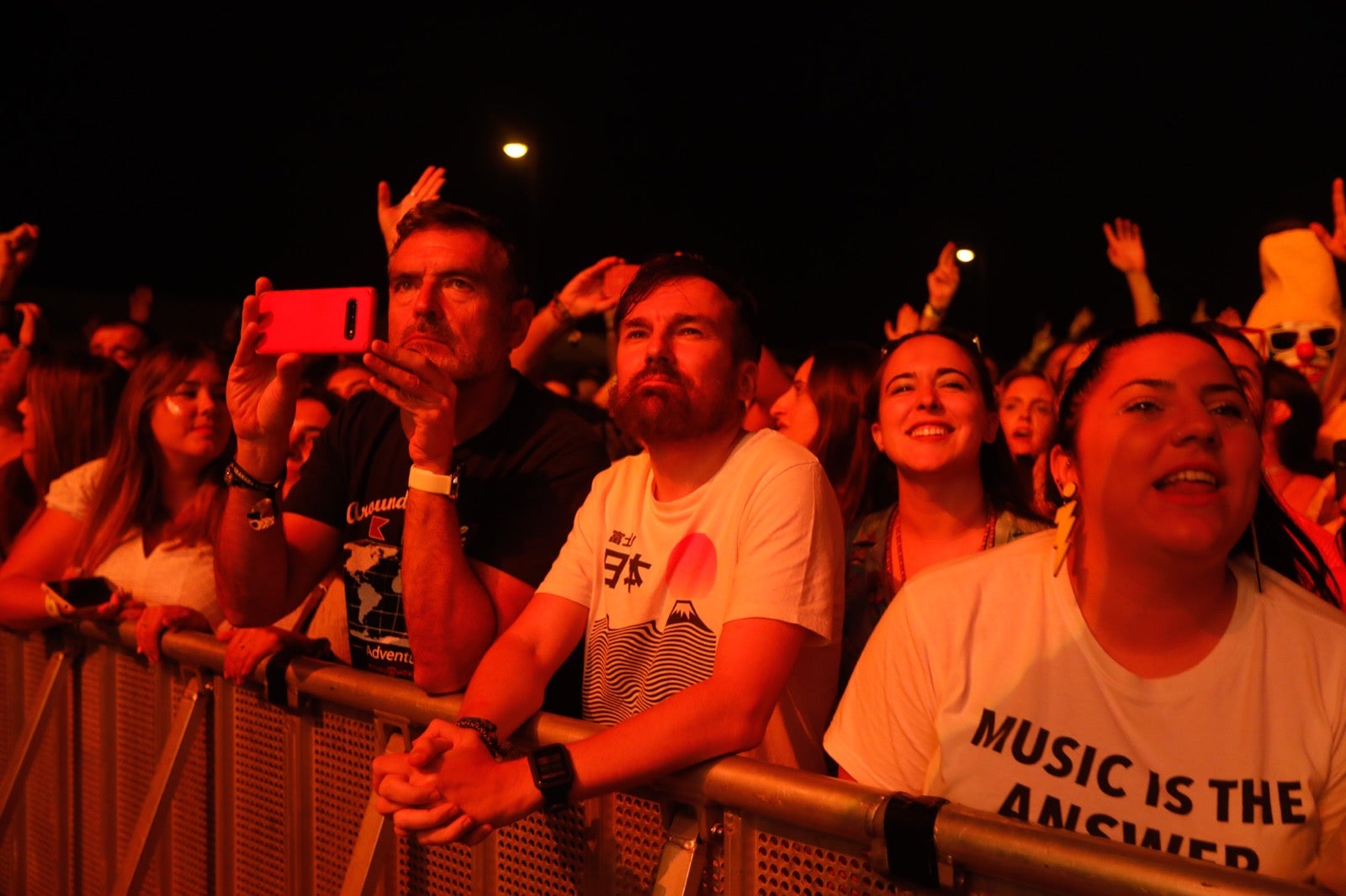 Más de 25.000 personas se dan cita este sábado en El Cortijo del Conde para el Granada Sound