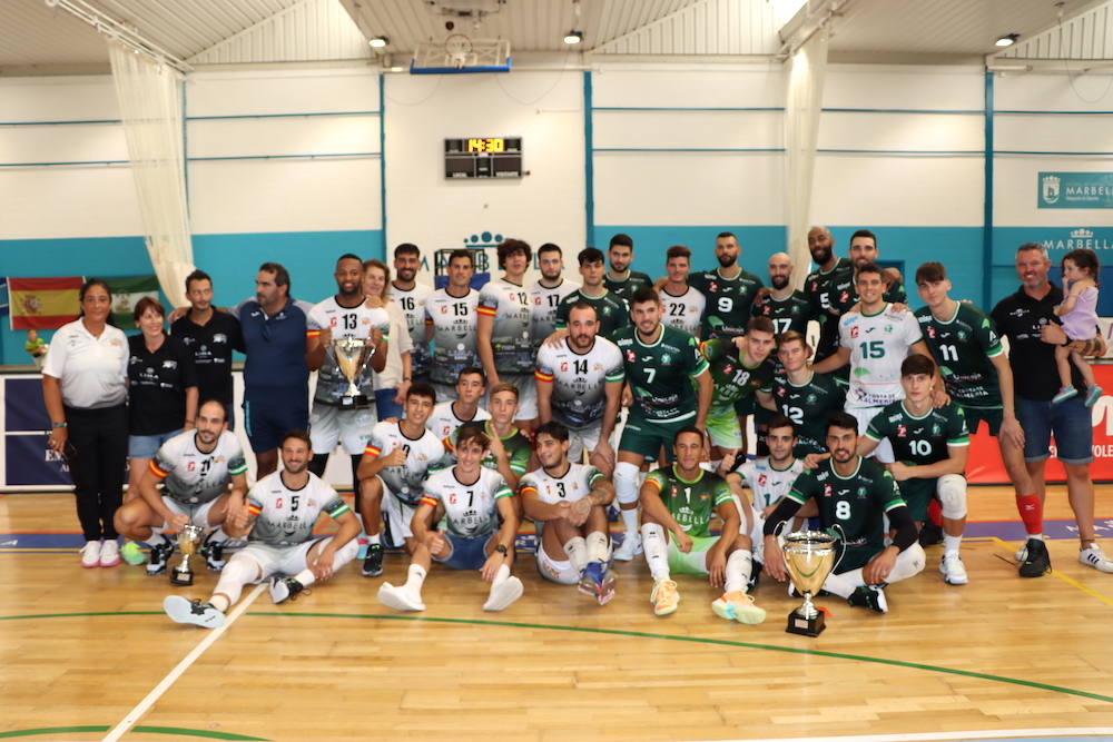 Las mejores imágenes de la final de la Copa de Andalucía de voleibol