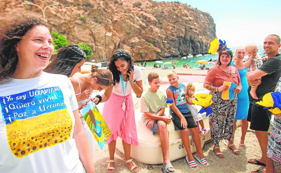 Los refugiados, en la playa.