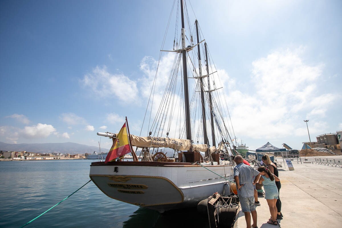 Fotos: El galeón Andalucía, atracado en Motril, desde dentro