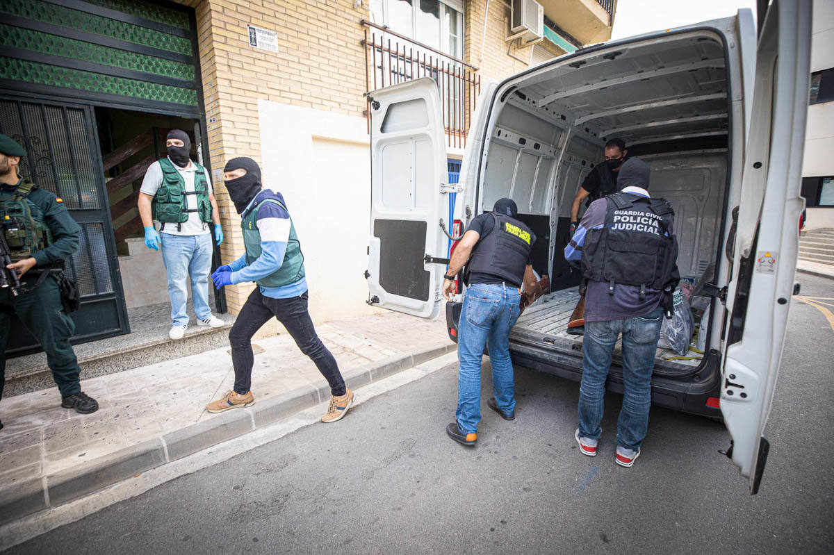 Más de 20 detenidos en una gran operación antidroga en el Área Metropolitana de Granada