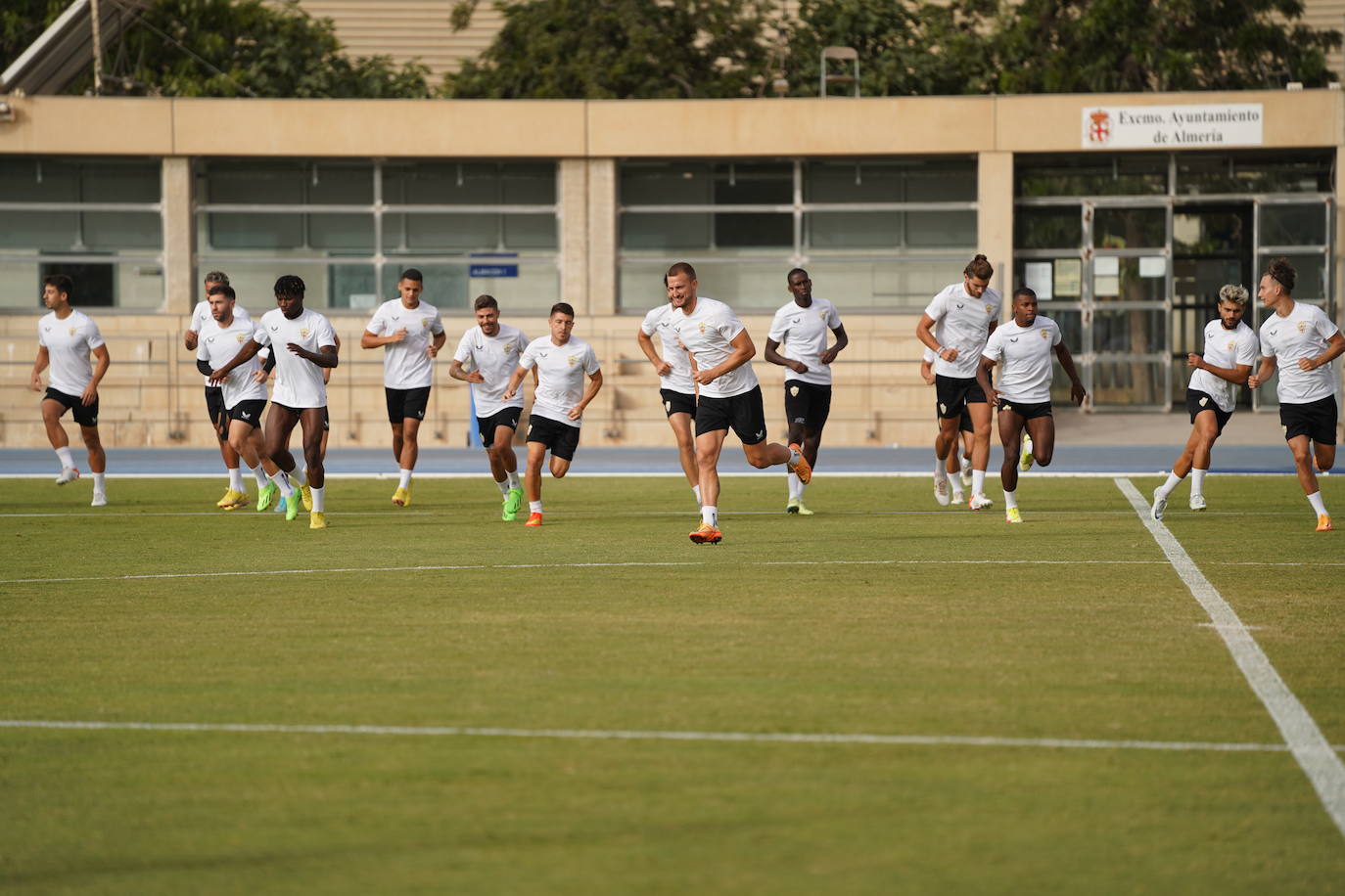 Momento de la sesión de entrenamiento de los rojiblancos.
