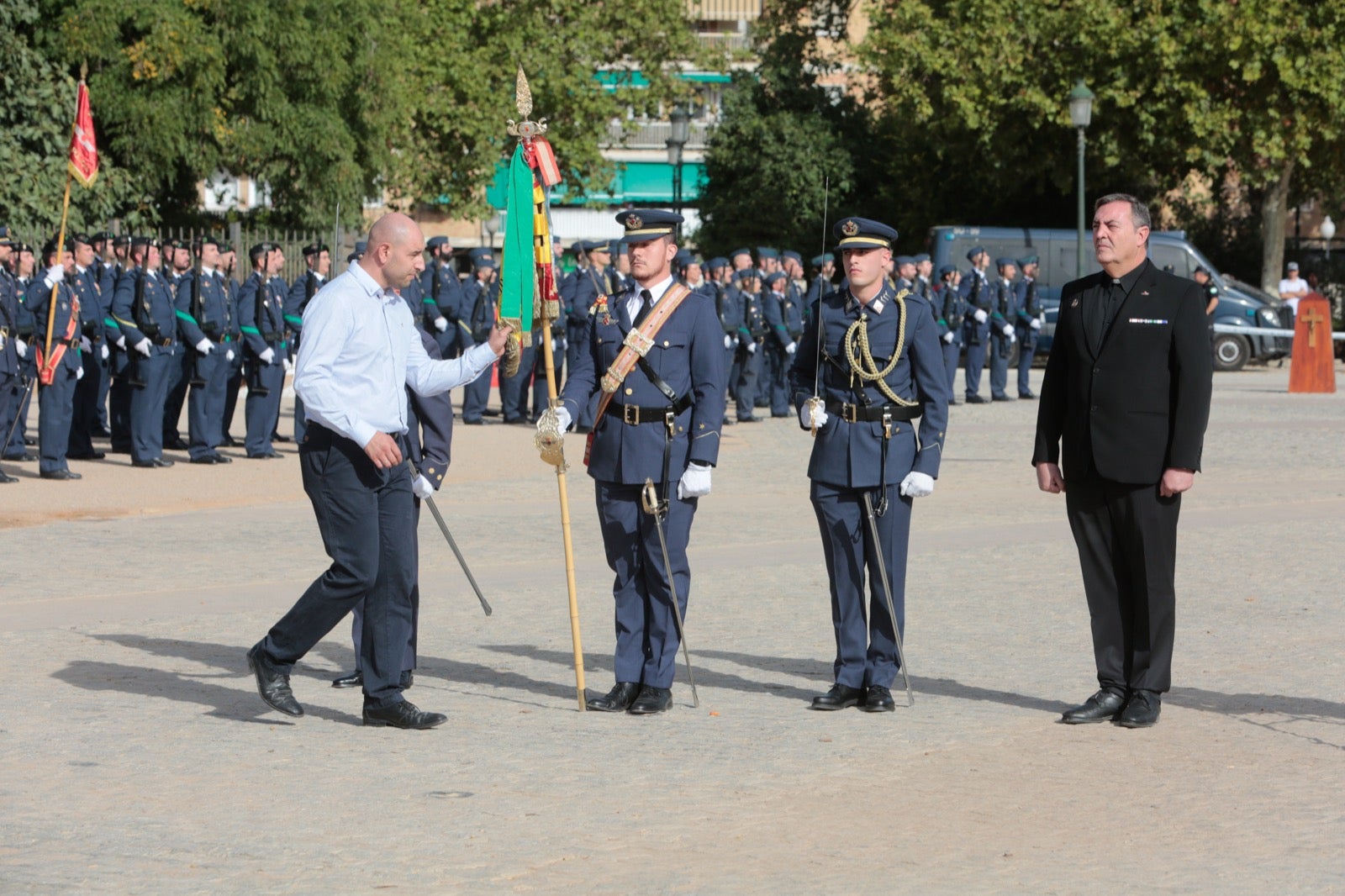 Jura de bandera de civiles en la Base Aérea de Armilla