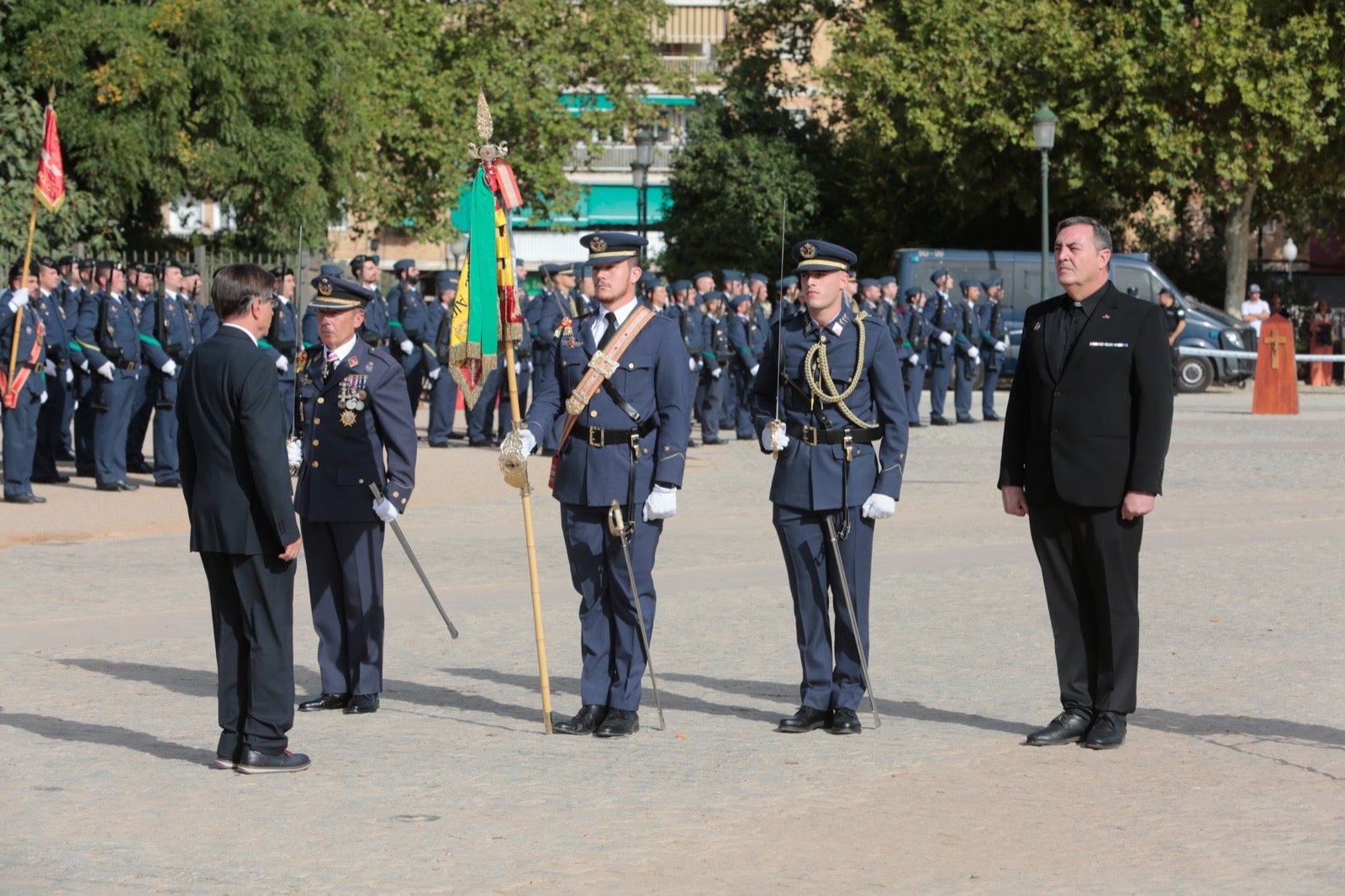 Jura de bandera de civiles en la Base Aérea de Armilla