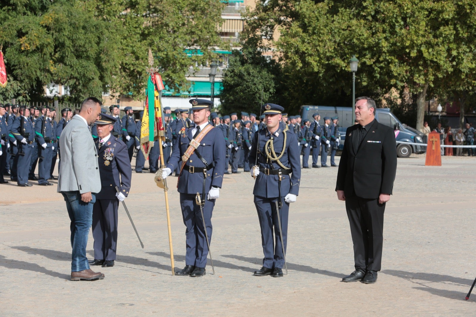 Jura de bandera de civiles en la Base Aérea de Armilla