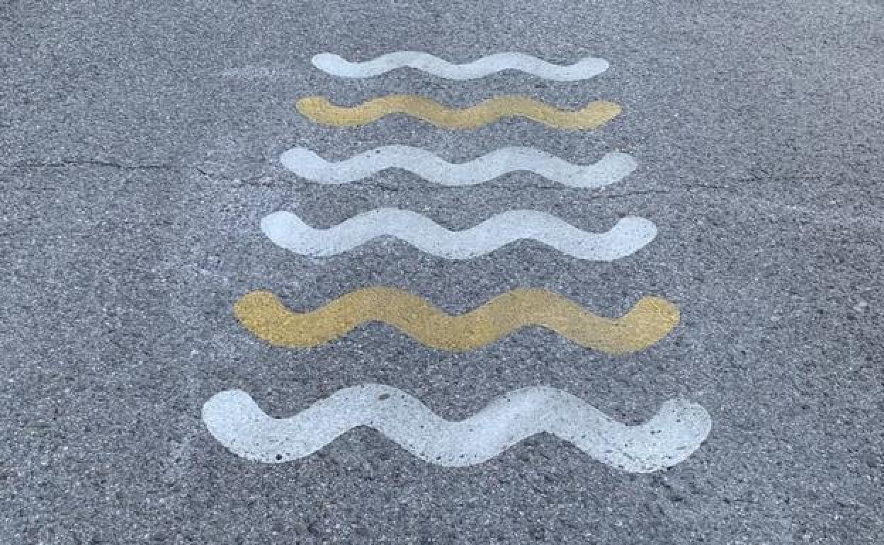 ¿Qué son las 'olas blancas y amarillas' que están apareciendo por las carreteras de España?