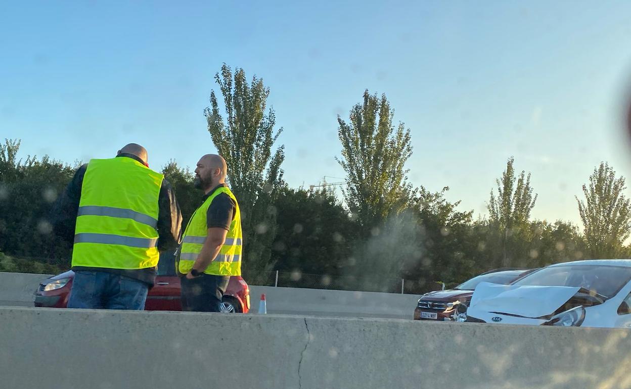 Algunos de los vehículos implicados en el accidente