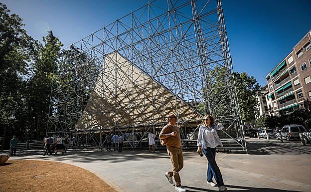 La estructura se integra en el entorno.