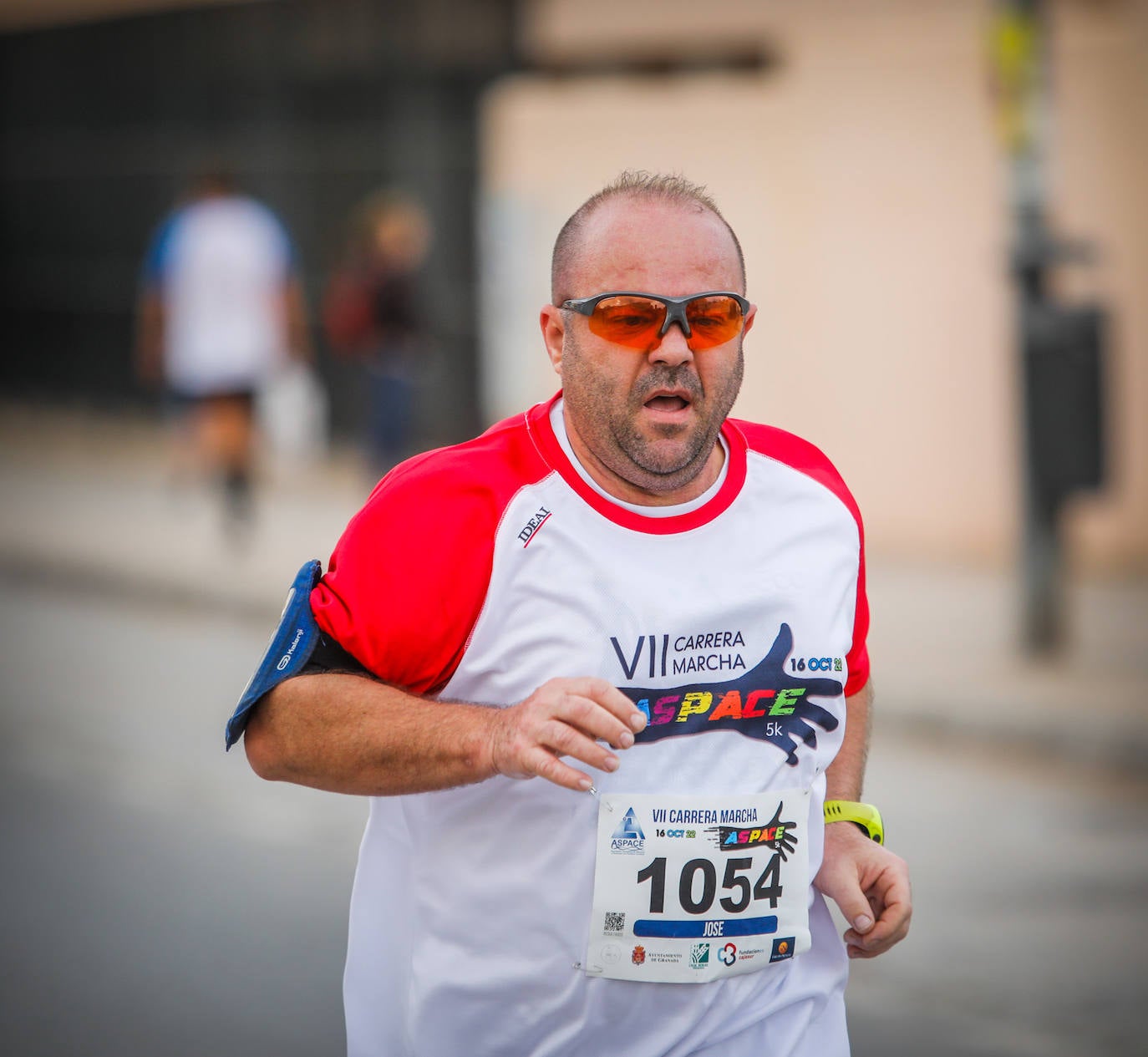 El lema de la carrera es 'Ahora te toca a ti'.