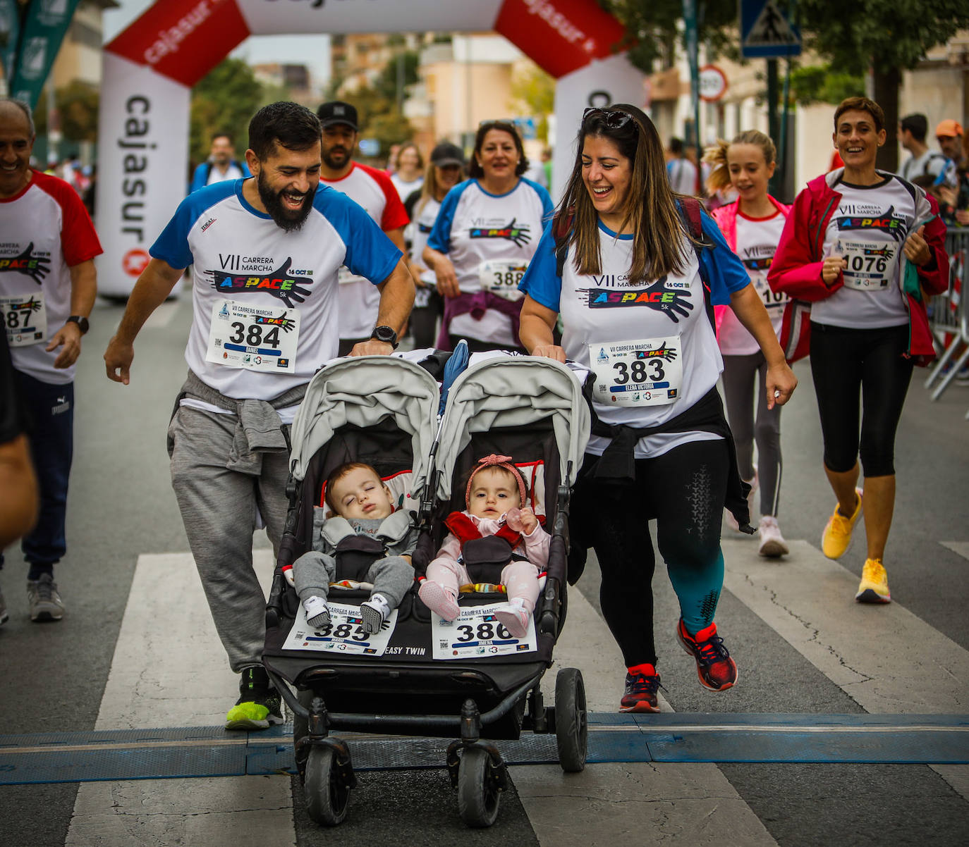 El lema de la carrera es 'Ahora te toca a ti'.