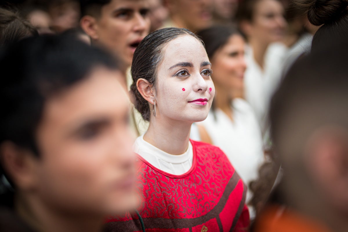 Alumnos de la Facultad de Medicina celebran la tradicional fiesta de octubre