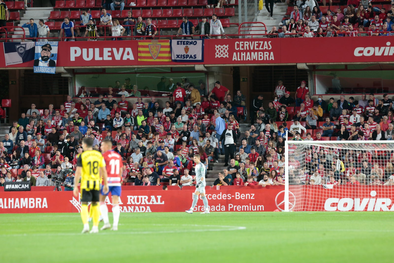 Fotos: Encuéntrate en la grada del Nuevo Los Cármenes en el Granada-Zaragoza