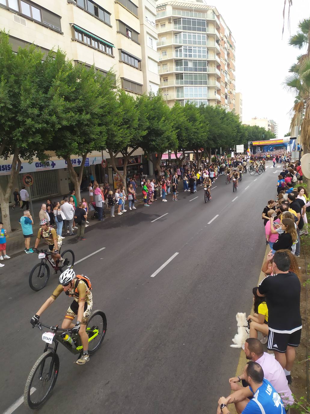 La prueba, considerada como una de las más exigentes de las que se realizan en España, concentra alrededor de 6.500 deportistas que realizarán un recorrido con grandes novedades para la presente edición