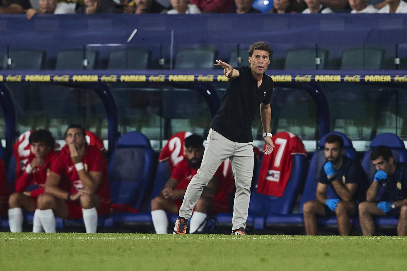 Momento del duelo disputado en el estadio de La Cerámica.