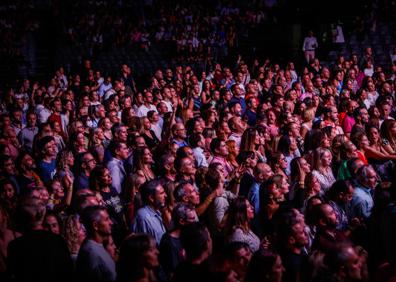 Imagen secundaria 1 - 4.000 personas se dieron cita en el Palacio de Deportes. 