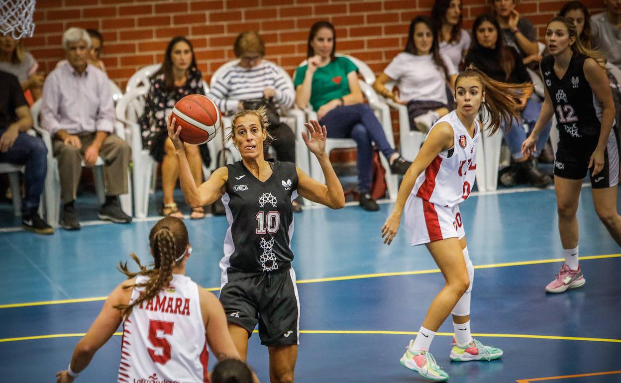 El Raca notó la baja de 'Peque' Cerqueira (10) en León. 