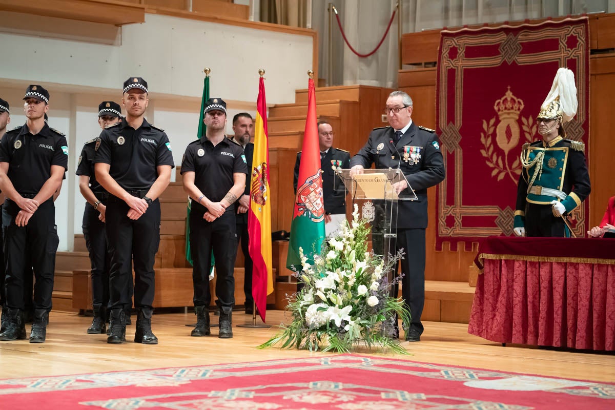 El Cuerpo celebra en la capital el día de su patrón, el Ángel Custodio