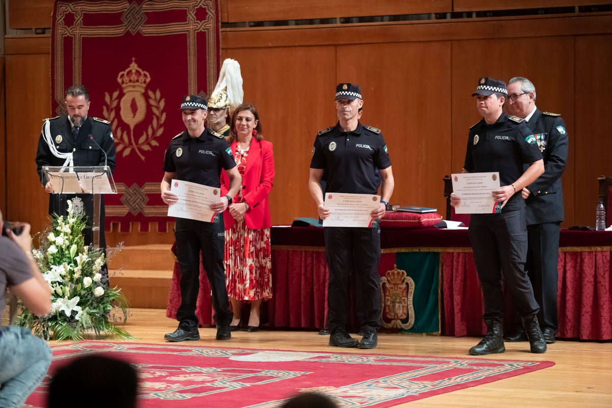 El Cuerpo celebra en la capital el día de su patrón, el Ángel Custodio