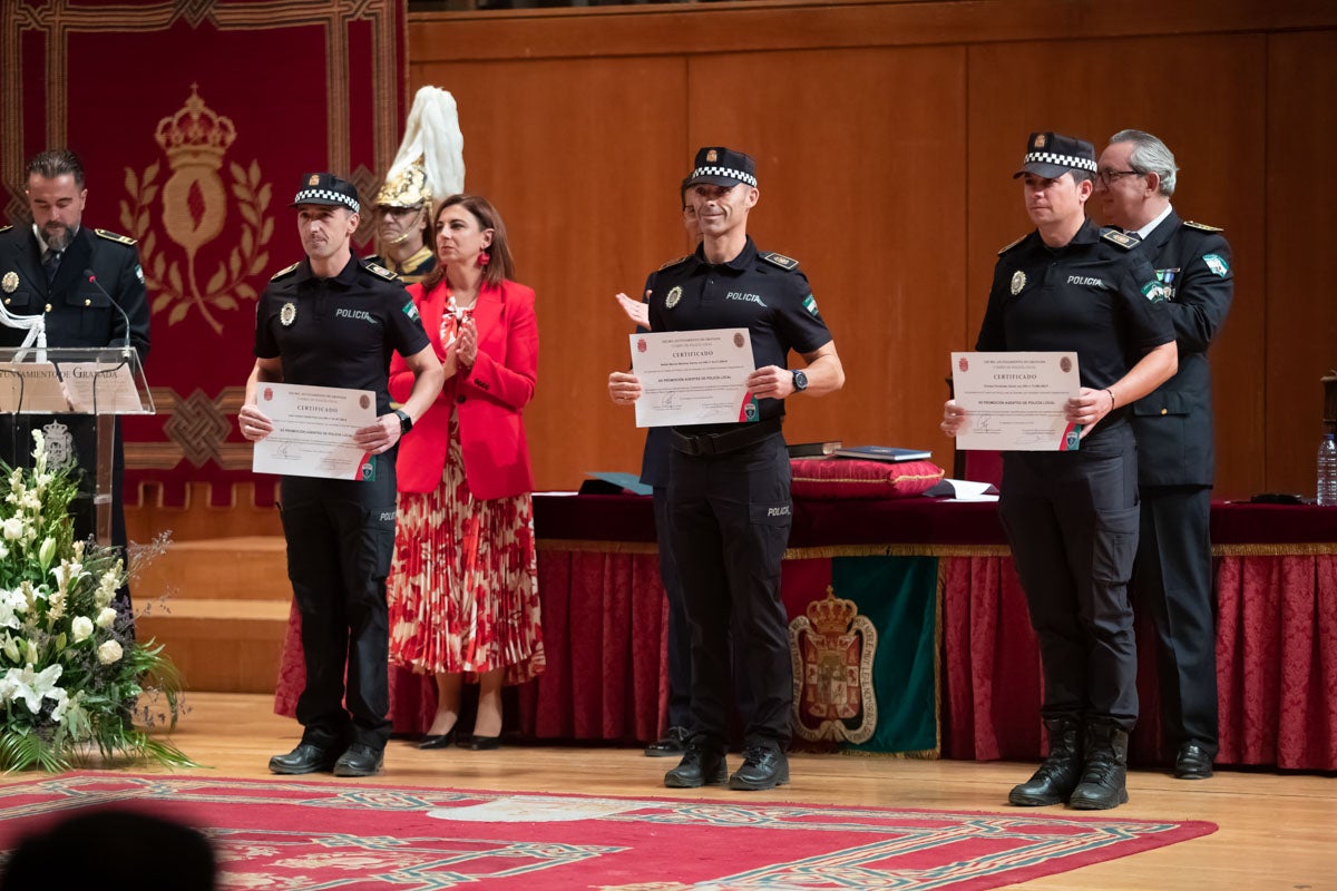 El Cuerpo celebra en la capital el día de su patrón, el Ángel Custodio