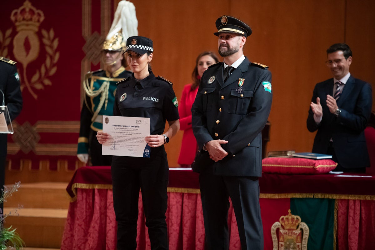 El Cuerpo celebra en la capital el día de su patrón, el Ángel Custodio