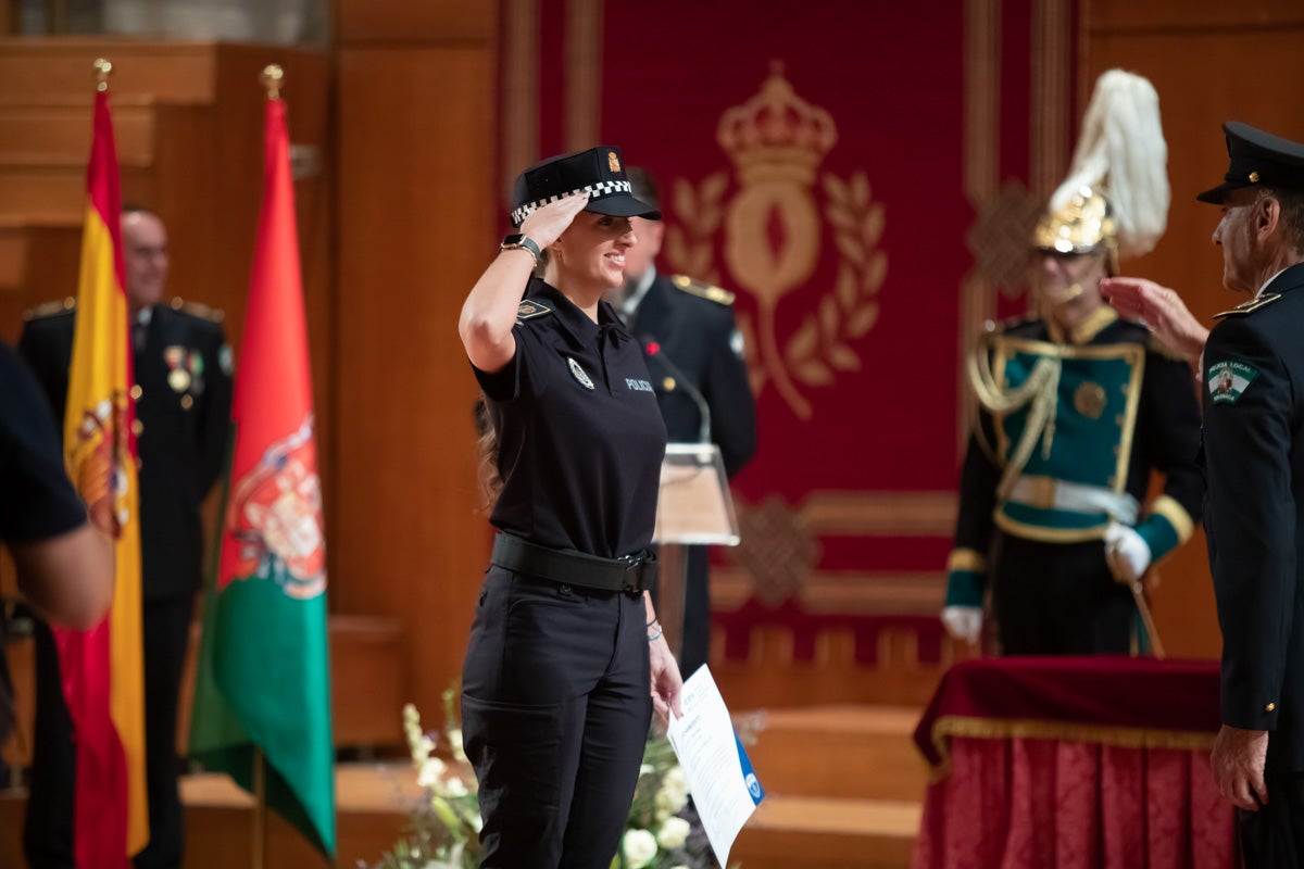 El Cuerpo celebra en la capital el día de su patrón, el Ángel Custodio