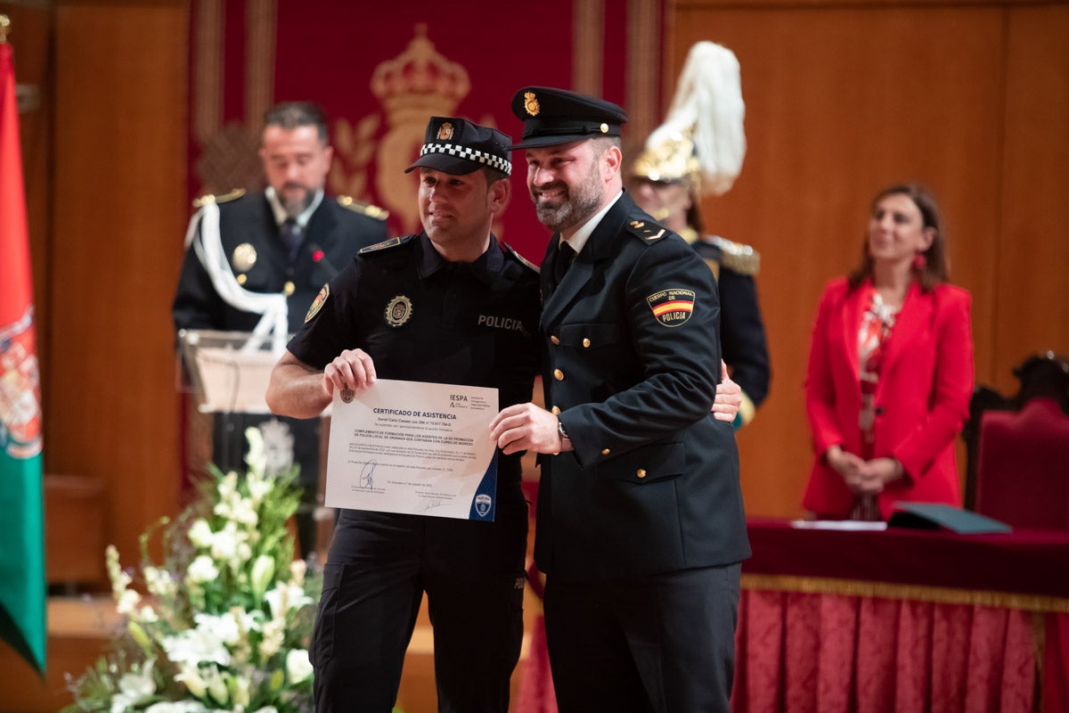 El Cuerpo celebra en la capital el día de su patrón, el Ángel Custodio