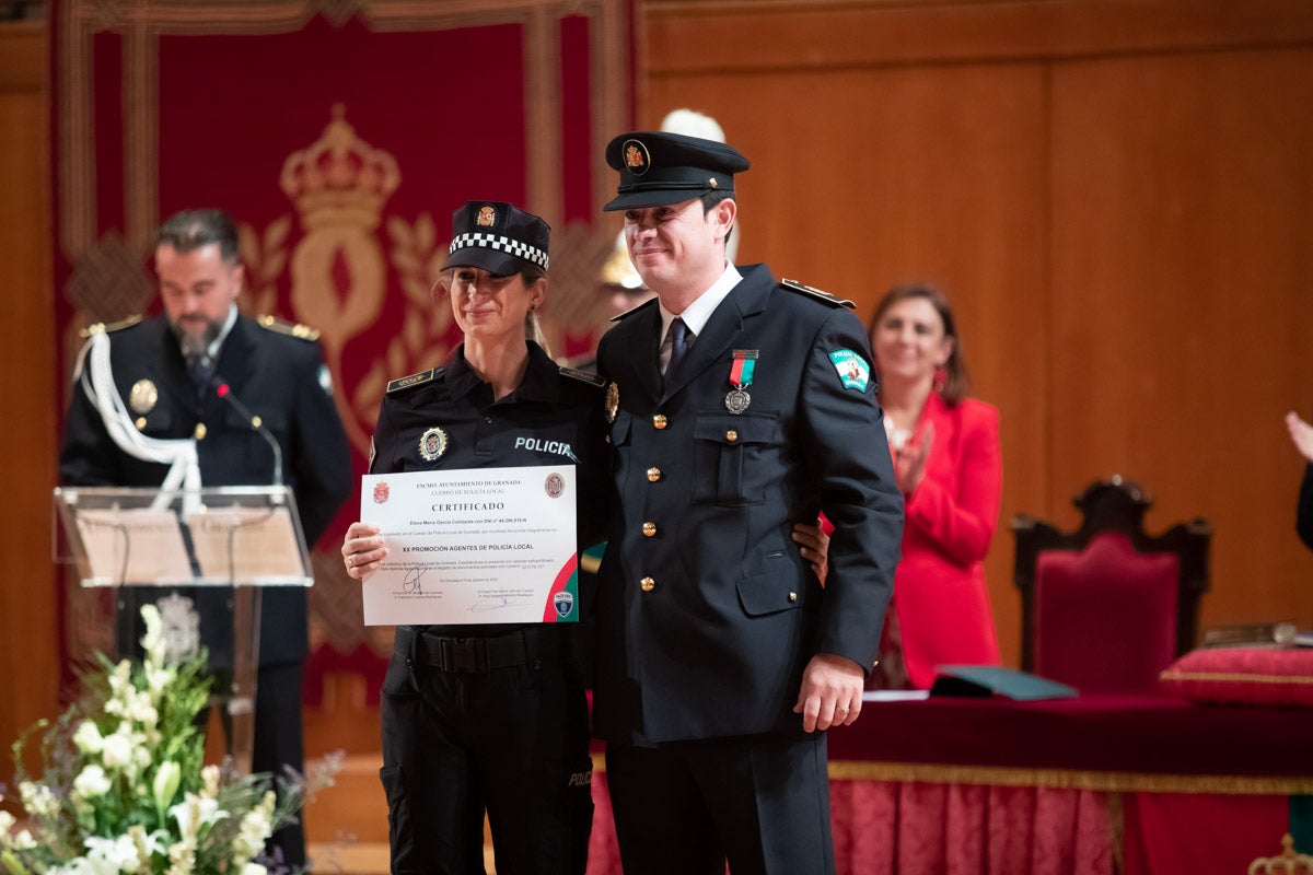 El Cuerpo celebra en la capital el día de su patrón, el Ángel Custodio